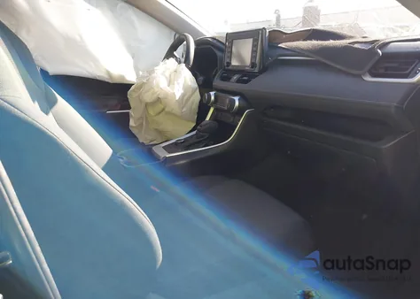 2021 Toyota Rav4 Hybrid Xle z USA, uszkodzony, nr VIN 4T3RWRFV9MU033108